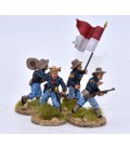 EE.UU., grupo de mando de infantería/caballería avanzando